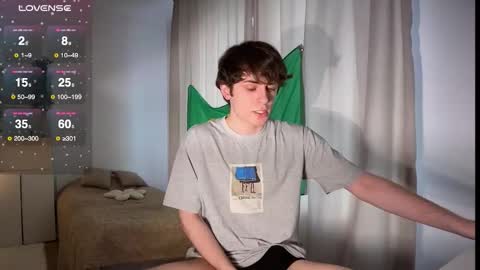 Snapshot of er1c_reeves chatting on 03/03/26, 10:43 Eric Reeves online show from 03/03/26, 10:43