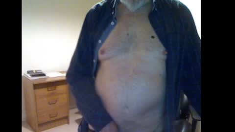 erasmus_d online show from 12/04/24, 06:28