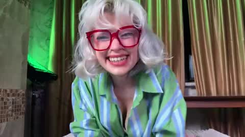 Alissa online show from 05/18/26, 07:09