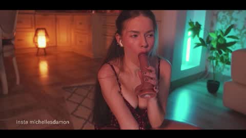 Snapshot of erelima chatting on 03/04/26, 11:44 Ana Marie online show from 03/04/26, 11:44