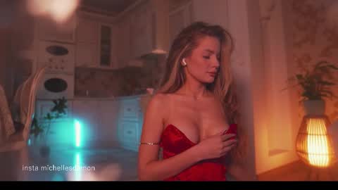 Snapshot of erelima chatting on 03/20/26, 12:37 Ana Marie online show from 03/20/26, 12:37