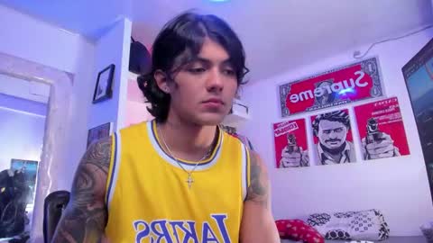 Snapshot of eren_blade_ chatting on 10/26/25, 12:38 Tht BOSS Eren online show from 10/26/25, 12:38