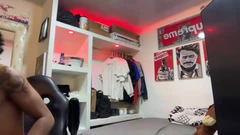 Snapshot of eren_blade_ chatting on 03/04/26, 02:50 Tht BOSS Eren online show from 03/04/26, 02:50