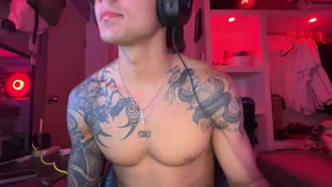 Snapshot of eren_blade_ chatting on 03/05/26, 05:36 Tht BOSS Eren online show from 03/05/26, 05:36