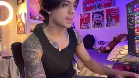 Snapshot of eren_blade_ chatting on 03/12/26, 04:07 Tht BOSS Eren online show from 03/12/26, 04:07