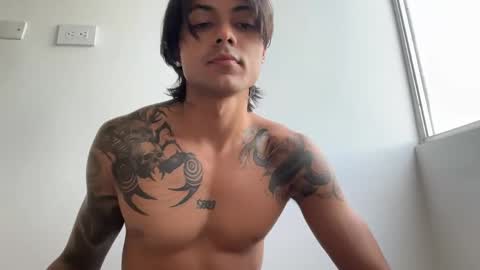 Snapshot of eren_blade_ chatting on 04/08/26, 09:59 Tht BOSS Eren online show from 04/08/26, 09:59