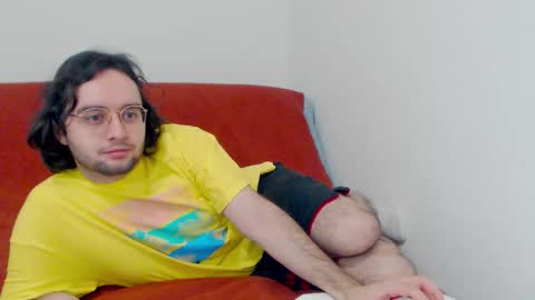 Snapshot of eren_jaeger2000 chatting on 11/29/25, 02:58 Eren online show from 11/29/25, 02:58