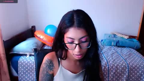 sofia online show from 11/21/25, 06:28