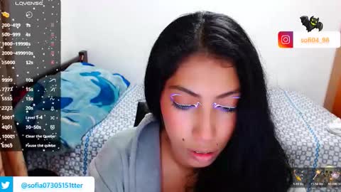 sofia online show from 11/28/25, 09:56