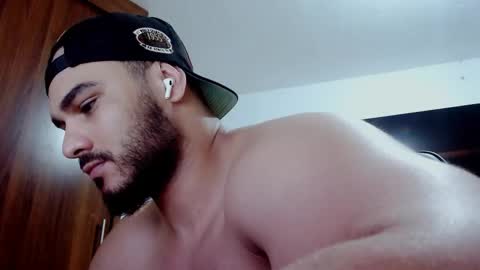 Snapshot of eren_smith chatting on 01/13/26, 09:47 eren_smith online show from 01/13/26, 09:47