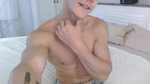 Eric Crush online show from 09/25/25, 07:23