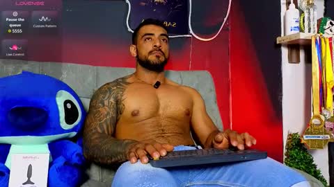 Snapshot of eric_harrison1 chatting on 02/07/26, 03:10 Brayan online show from 02/07/26, 03:10