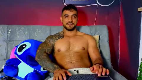 Snapshot of eric_harrison1 chatting on 03/31/26, 03:41 Brayan online show from 03/31/26, 03:41