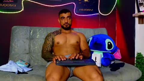 Snapshot of eric_harrison1 chatting on 04/16/26, 02:56 Brayan online show from 04/16/26, 02:56