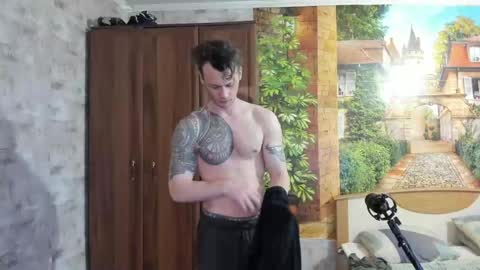 Eric online show from 09/23/25, 05:49