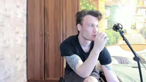 Eric online show from 09/27/25, 05:34