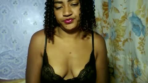 erica0586 online show from 09/14/25, 07:24