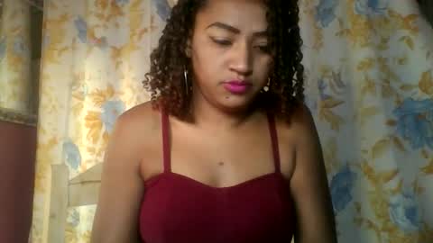 erica0586 online show from 09/23/25, 07:22