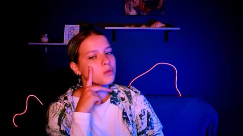 Snapshot of erica_breeze chatting on 10/12/25, 08:46 your dear Erica  online show from 10/12/25, 08:46
