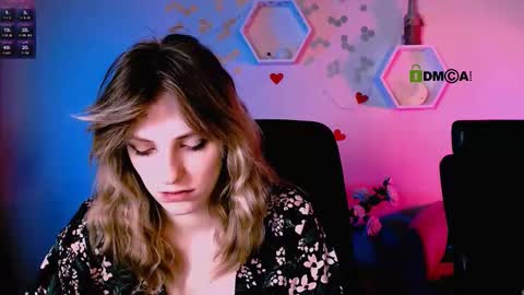 Snapshot of erica_breeze chatting on 10/15/25, 05:40 your dear Erica  online show from 10/15/25, 05:40