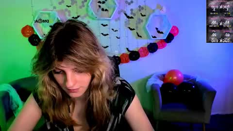 Snapshot of erica_breeze chatting on 10/28/25, 09:57 your dear Erica online show from 10/28/25, 09:57