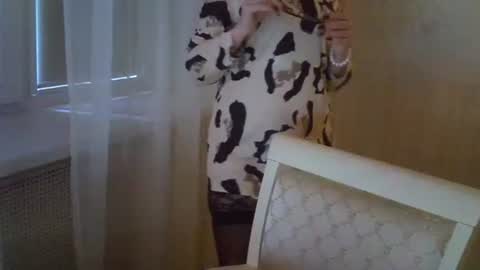 Snapshot of erica_lynn chatting on 05/24/26, 01:38 erica_lynn online show from 05/24/26, 01:38
