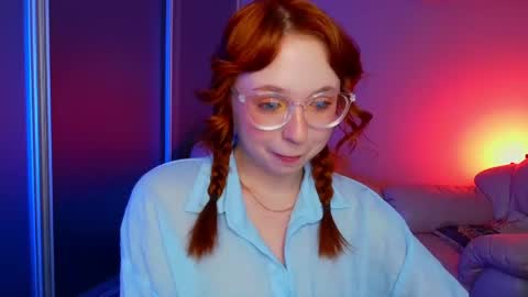 Erica 3 online show from 06/05/26, 04:30