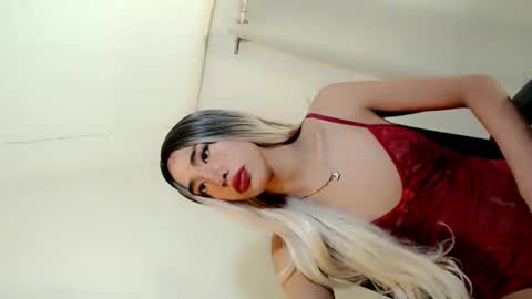 Snapshot of erica_walker chatting on 03/15/26, 08:20 erica_walker online show from 03/15/26, 08:20