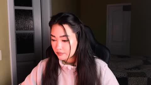 Erica Wayne online show from 01/12/25, 01:27