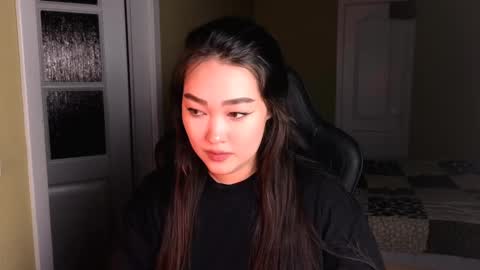 Erica Wayne online show from 02/14/25, 05:57