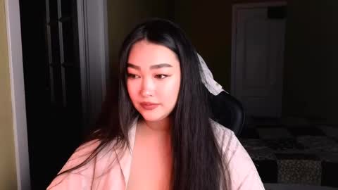 Erica Wayne online show from 03/11/25, 03:12