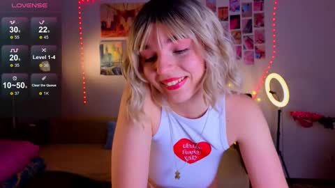 Erica Winterr online show from 02/08/25, 03:21