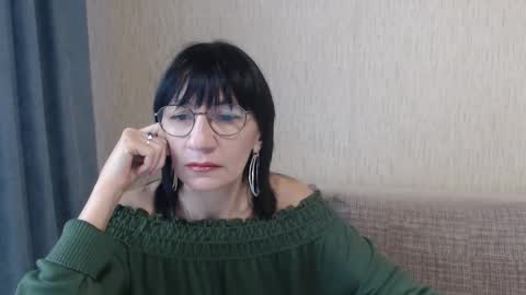 ericablack8 online show from 09/29/25, 06:29