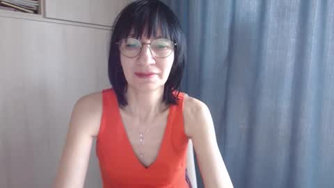 ericablack8 online show from 03/31/26, 06:25