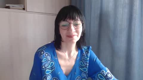 ericablack8 online show from 04/17/26, 11:57
