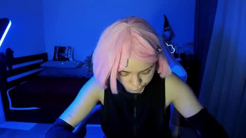 Snapshot of ericahoffman2 chatting on 01/17/25, 09:39 Erica online show from 01/17/25, 09:39