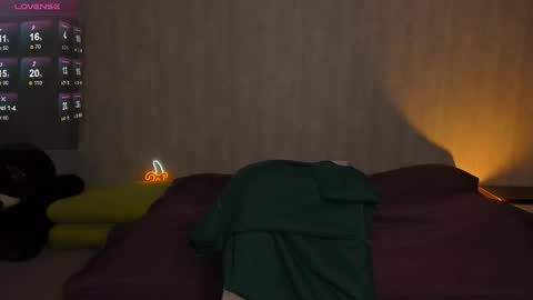 EricaPowers online show from 02/18/26, 02:57