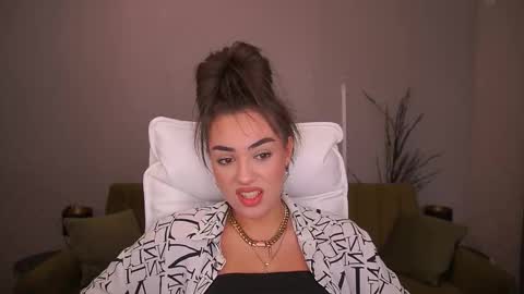 Snapshot of ericasin chatting on 09/20/25, 01:23 Erica online show from 09/20/25, 01:23