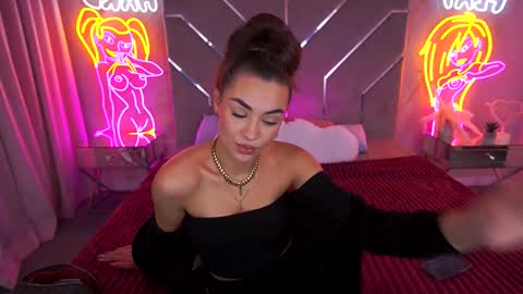 Snapshot of ericasin chatting on 10/04/25, 07:06 Erica online show from 10/04/25, 07:06