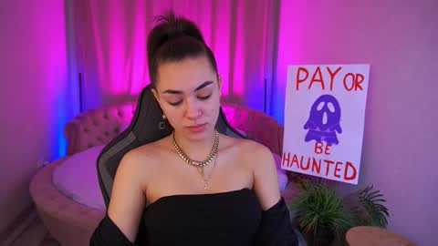 Erica online show from 11/02/25, 07:00