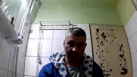 eric online show from 01/04/25, 01:10