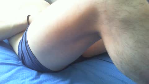 Snapshot of erick080808 chatting on 01/12/25, 05:22 Erick online show from 01/12/25, 05:22