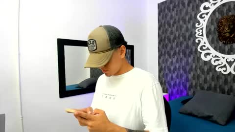 Snapshot of erick__1 chatting on 03/18/26, 11:57 Erick online show from 03/18/26, 11:57