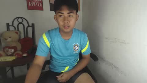 erick_cummer30 online show from 04/16/26, 11:40