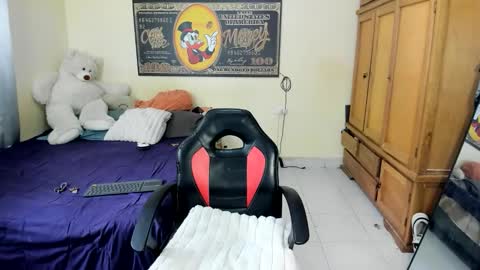 erick_de_rossee online show from 01/14/26, 06:35