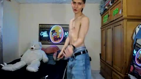 Snapshot of erick_de_rossee chatting on 04/15/26, 07:58 erick_de_rossee online show from 04/15/26, 07:58
