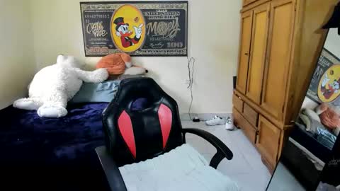Snapshot of erick_de_rossee chatting on 04/18/26, 07:58 erick_de_rossee online show from 04/18/26, 07:58