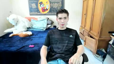 Snapshot of erick_de_rossee chatting on 06/10/26, 06:07 erick_de_rossee online show from 06/10/26, 06:07