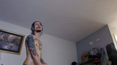 Snapshot of erick_martinezz chatting on 02/22/25, 06:50 erick online show from 02/22/25, 06:50