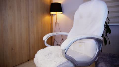 Snapshot of erick_thompson chatting on 12/12/24, 11:58 Erick Thompson online show from 12/12/24, 11:58